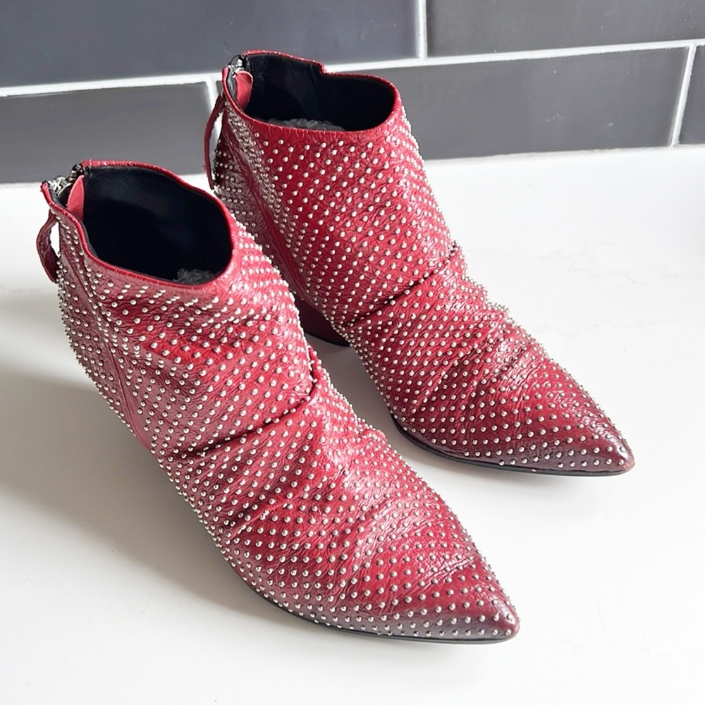 HALMANERA Ankle boots